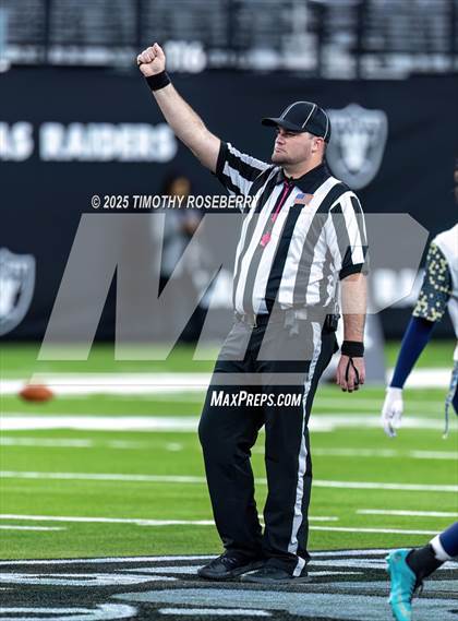 Thumbnail 1 in Foothill vs. Arbor View (NIAA 4A Final) photogallery.