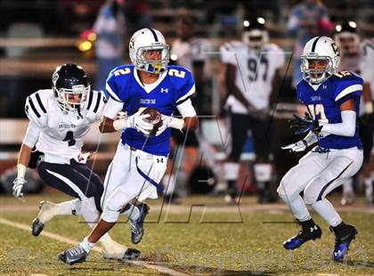 Thumbnail 2 in Los Osos @ Charter Oak photogallery.