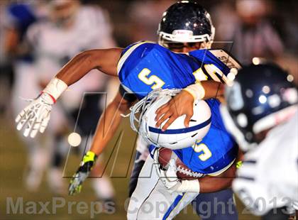 Thumbnail 1 in Los Osos @ Charter Oak photogallery.