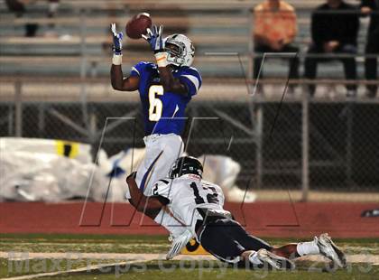 Thumbnail 3 in Los Osos @ Charter Oak photogallery.