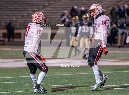 Thumbnail 2 in Center Grove vs Cathedral (IHSAA 6A Semi-state playoff) photogallery.