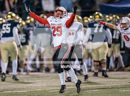 Thumbnail 2 in Center Grove vs Cathedral (IHSAA 6A Semi-state playoff) photogallery.