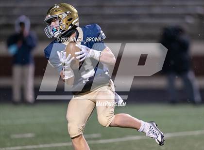 Thumbnail 3 in Center Grove vs Cathedral (IHSAA 6A Semi-state playoff) photogallery.