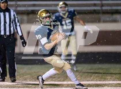 Thumbnail 2 in Center Grove vs Cathedral (IHSAA 6A Semi-state playoff) photogallery.