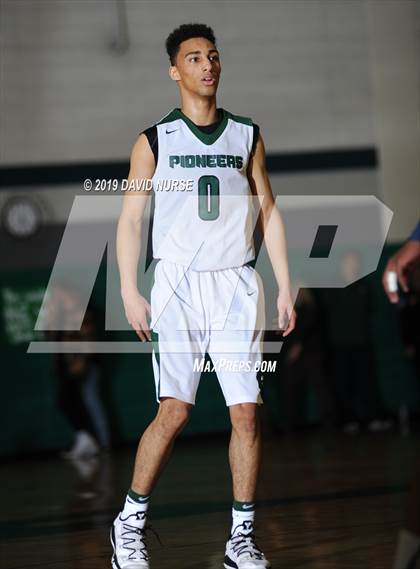 Thumbnail 2 in Providence v Silverado  (CIF Regional Semifinal) photogallery.