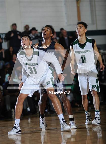 Thumbnail 3 in Providence v Silverado  (CIF Regional Semifinal) photogallery.