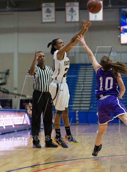 Thumbnail 3 in National Cathedral vs Georgetown Visitation Prep (DCSAA Semifinal) photogallery.