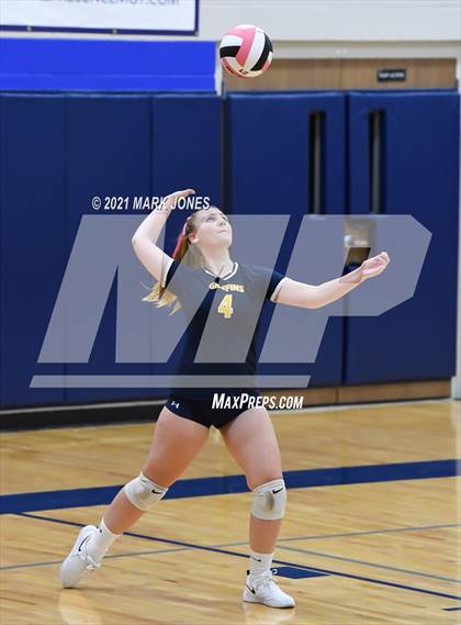 Thumbnail 3 in Glendale Prep Academy vs. Glendale Prep Academy (JV) photogallery.