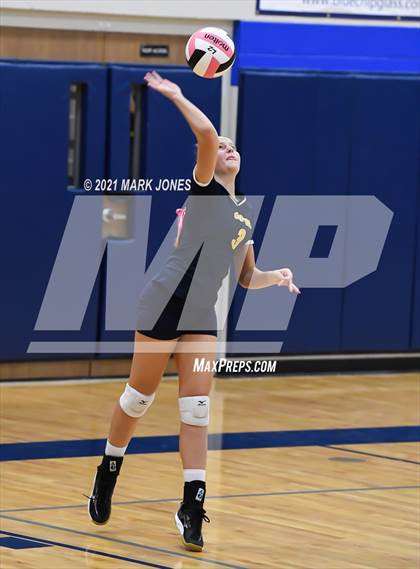 Thumbnail 2 in Glendale Prep Academy vs. Glendale Prep Academy (JV) photogallery.