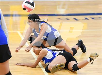 Thumbnail 2 in Glendale Prep Academy vs. Glendale Prep Academy (JV) photogallery.