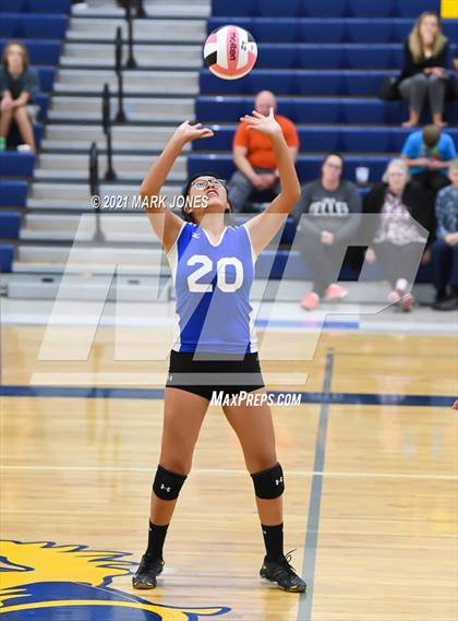 Thumbnail 3 in Glendale Prep Academy vs. Glendale Prep Academy (JV) photogallery.