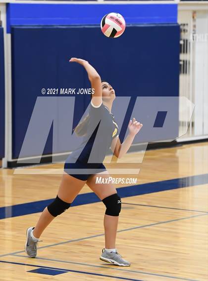 Thumbnail 1 in Glendale Prep Academy vs. Glendale Prep Academy (JV) photogallery.