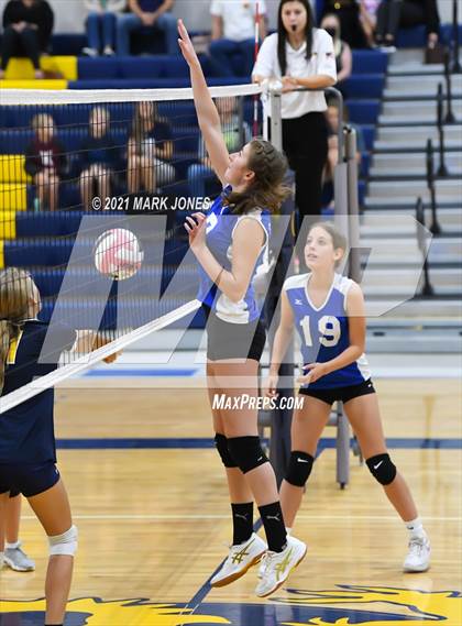 Thumbnail 1 in Glendale Prep Academy vs. Glendale Prep Academy (JV) photogallery.