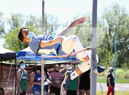 Thumbnail 1 in NMAA 2A District 5 Championships photogallery.