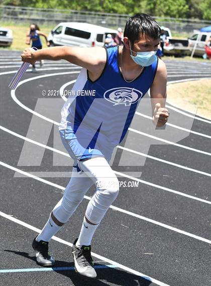 Thumbnail 1 in NMAA 2A District 5 Championships photogallery.