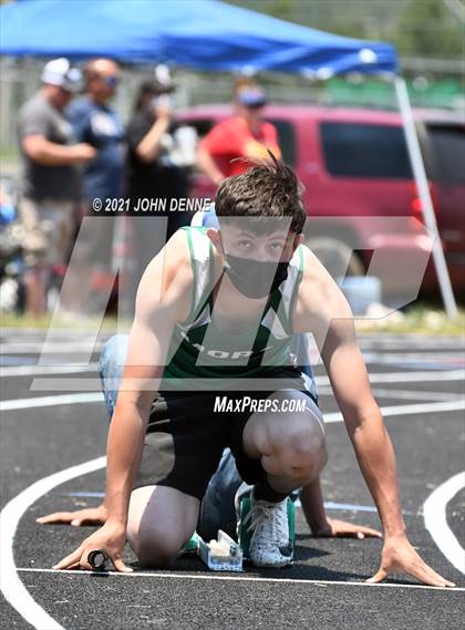 Thumbnail 2 in NMAA 2A District 5 Championships photogallery.