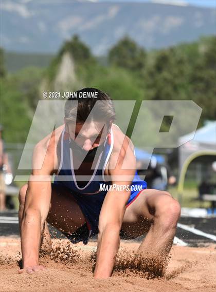 Thumbnail 2 in NMAA 2A District 5 Championships photogallery.