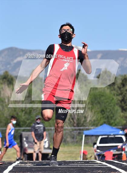 Thumbnail 1 in NMAA 2A District 5 Championships photogallery.