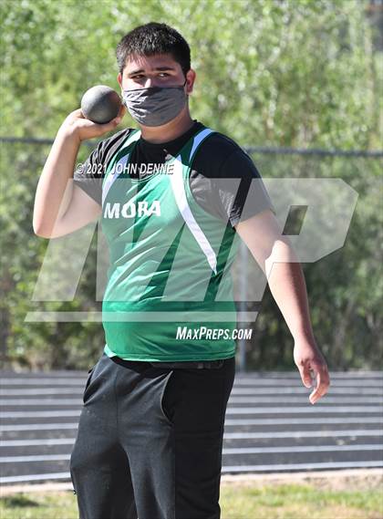 Thumbnail 1 in NMAA 2A District 5 Championships photogallery.