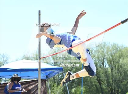 Thumbnail 2 in NMAA 2A District 5 Championships photogallery.