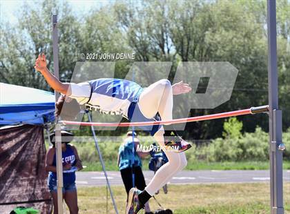 Thumbnail 3 in NMAA 2A District 5 Championships photogallery.