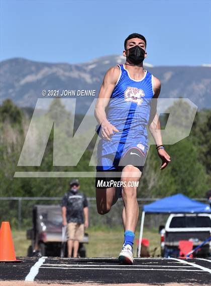 Thumbnail 1 in NMAA 2A District 5 Championships photogallery.