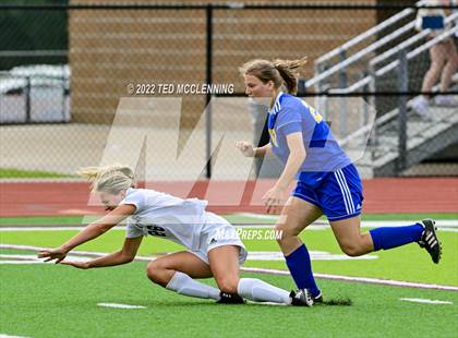 Thumbnail 2 in Valley View vs. Pulaski Academy (AAA 4A State Final) photogallery.