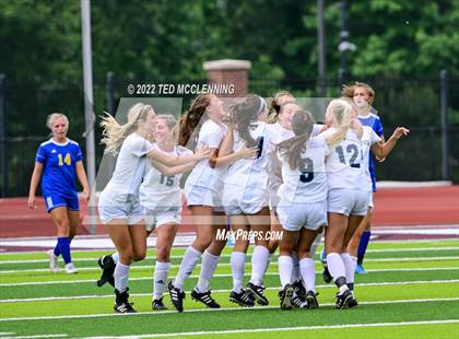 Thumbnail 2 in Valley View vs. Pulaski Academy (AAA 4A State Final) photogallery.