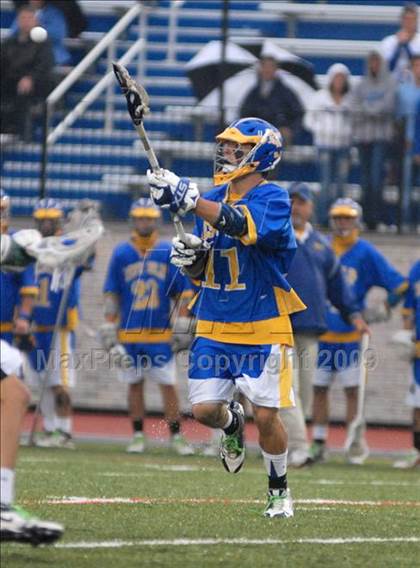 Thumbnail 3 in Yorktown vs. West Islip (NYSPHSAA Class A Semifinal) photogallery.