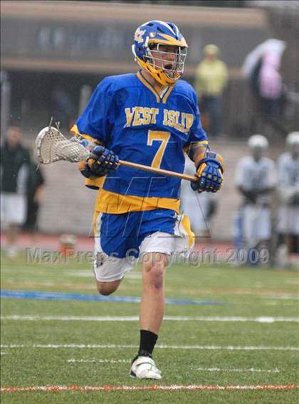 Thumbnail 1 in Yorktown vs. West Islip (NYSPHSAA Class A Semifinal) photogallery.