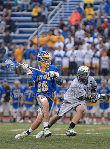 Thumbnail 2 in Yorktown vs. West Islip (NYSPHSAA Class A Semifinal) photogallery.