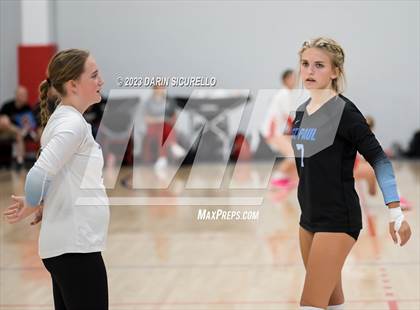 Thumbnail 2 in St. Paul vs Buckley (Nike Tournament of Champions) photogallery.