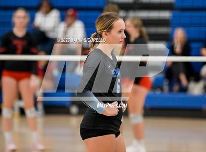 Thumbnail 2 in St. Paul vs Buckley (Nike Tournament of Champions) photogallery.