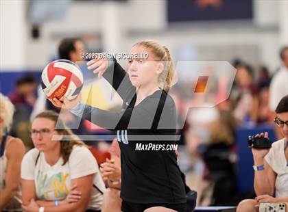Thumbnail 2 in St. Paul vs Buckley (Nike Tournament of Champions) photogallery.