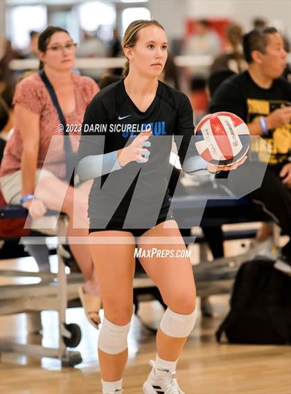 Thumbnail 3 in St. Paul vs Buckley (Nike Tournament of Champions) photogallery.