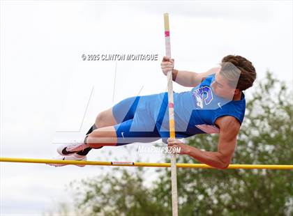 Thumbnail 3 in Devon Allen Invitational (Pole Vault) photogallery.