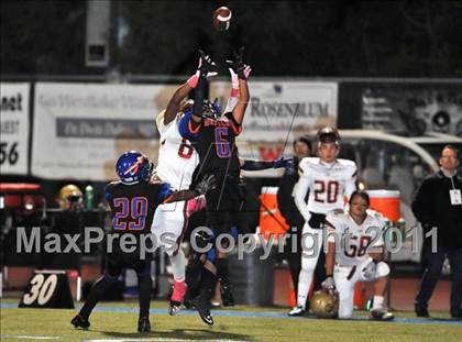 Thumbnail 2 in Oaks Christian @ Westlake (CIF SS Playoffs) photogallery.