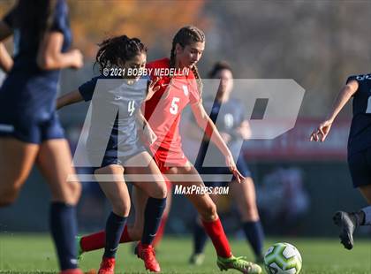 Thumbnail 3 in Bakersfield vs. Buchanan photogallery.
