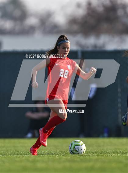 Thumbnail 3 in Bakersfield vs. Buchanan photogallery.