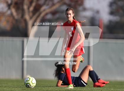 Thumbnail 1 in Bakersfield vs. Buchanan photogallery.