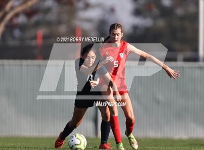 Thumbnail 3 in Bakersfield vs. Buchanan photogallery.