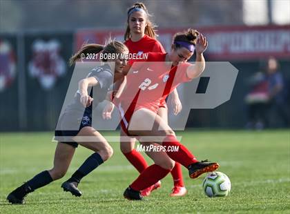 Thumbnail 3 in Bakersfield vs. Buchanan photogallery.