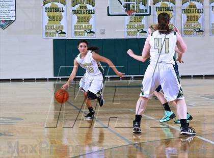 Thumbnail 1 in Unity Christian @ Zeeland West photogallery.