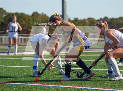 Thumbnail 3 in Shoreham Wading River vs Eastport South Manor (NYSPHSAA Section XI Class B Final) photogallery.