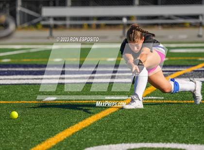 Thumbnail 2 in Shoreham Wading River vs Eastport South Manor (NYSPHSAA Section XI Class B Final) photogallery.