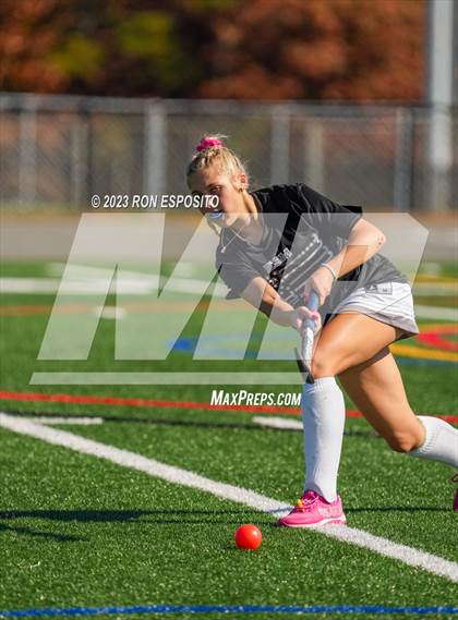 Thumbnail 3 in Shoreham Wading River vs Eastport South Manor (NYSPHSAA Section XI Class B Final) photogallery.
