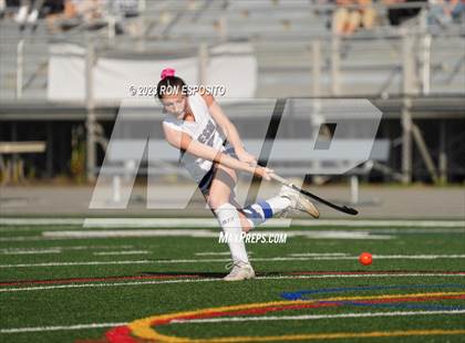 Thumbnail 1 in Shoreham Wading River vs Eastport South Manor (NYSPHSAA Section XI Class B Final) photogallery.