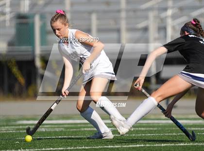 Thumbnail 1 in Shoreham Wading River vs Eastport South Manor (NYSPHSAA Section XI Class B Final) photogallery.