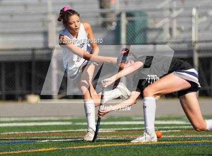 Thumbnail 1 in Shoreham Wading River vs Eastport South Manor (NYSPHSAA Section XI Class B Final) photogallery.