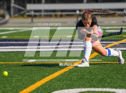Thumbnail 3 in Shoreham Wading River vs Eastport South Manor (NYSPHSAA Section XI Class B Final) photogallery.